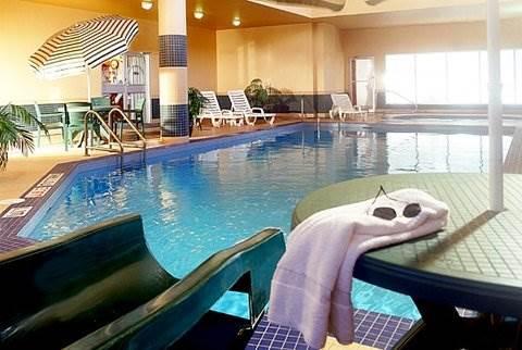 Four Points By Sheraton Hotel & Suites Calgary West Bagian luar foto