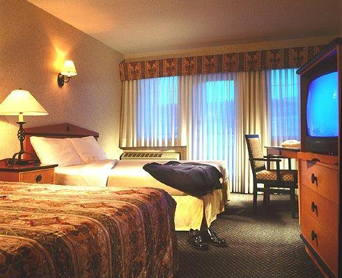 Four Points By Sheraton Hotel & Suites Calgary West Ruang foto